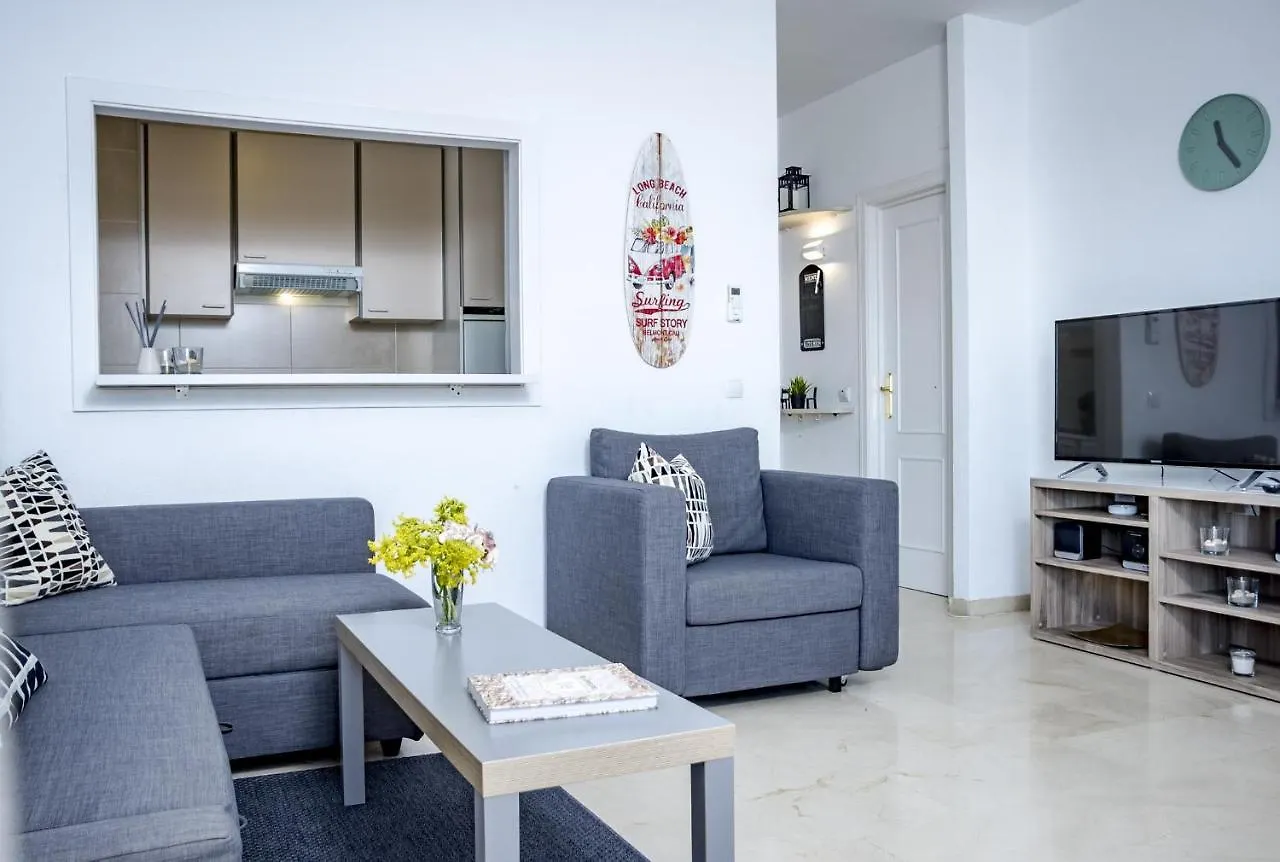 Ll- Cozy Apartment Just Next To The Beach Estepona Spain