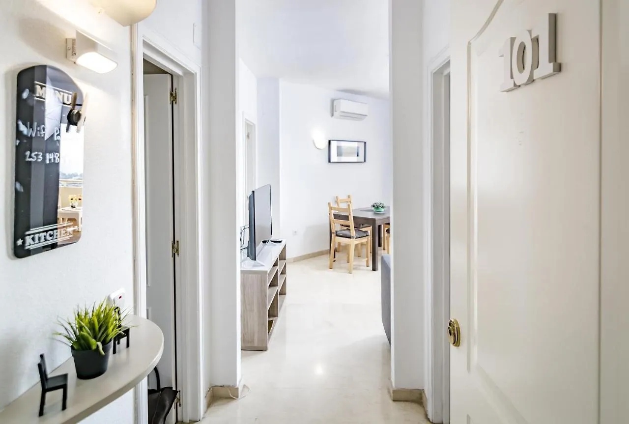 Ll- Cozy Apartment Just Next To The Beach Estepona 0*,
